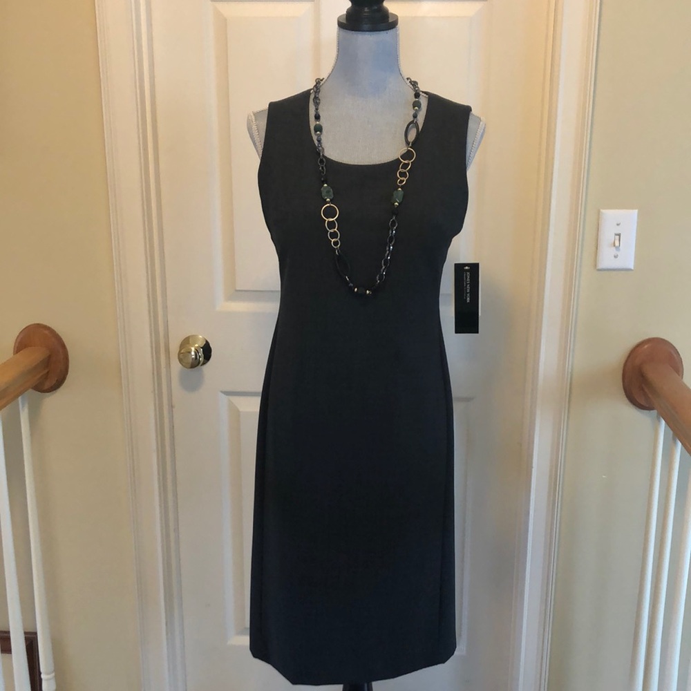 NWT Jones New York slate gray dress size 8, polyester wool blend, machine wash